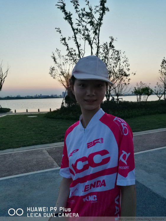 骑行-夜骑湿地公园 - 泊山客 - 欢欢家庭博客