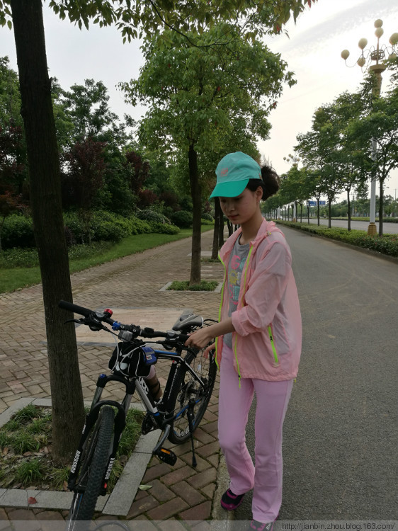 练车  开发沿新大道 - 泊山客 - 欢欢家庭博客