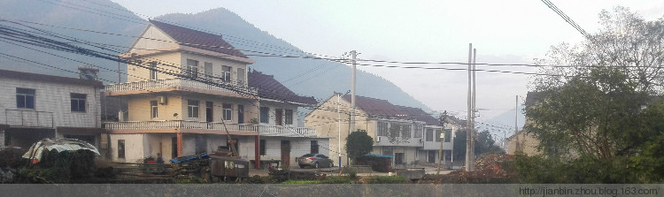 小山村 - 泊山客 - 欢欢家庭博客
